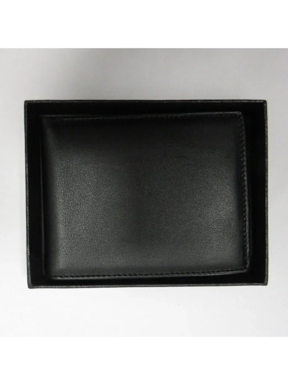 Prometheus Wallet One Size Bifold Leather Slim Classic Designer NEW
